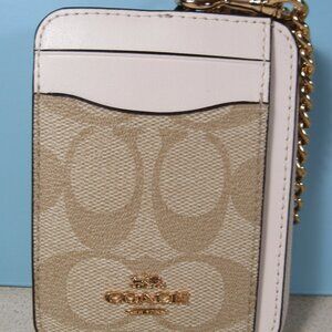 Coach Zip Card Case In Light Khaki Signature Canvas & Chalk Leather Wallet